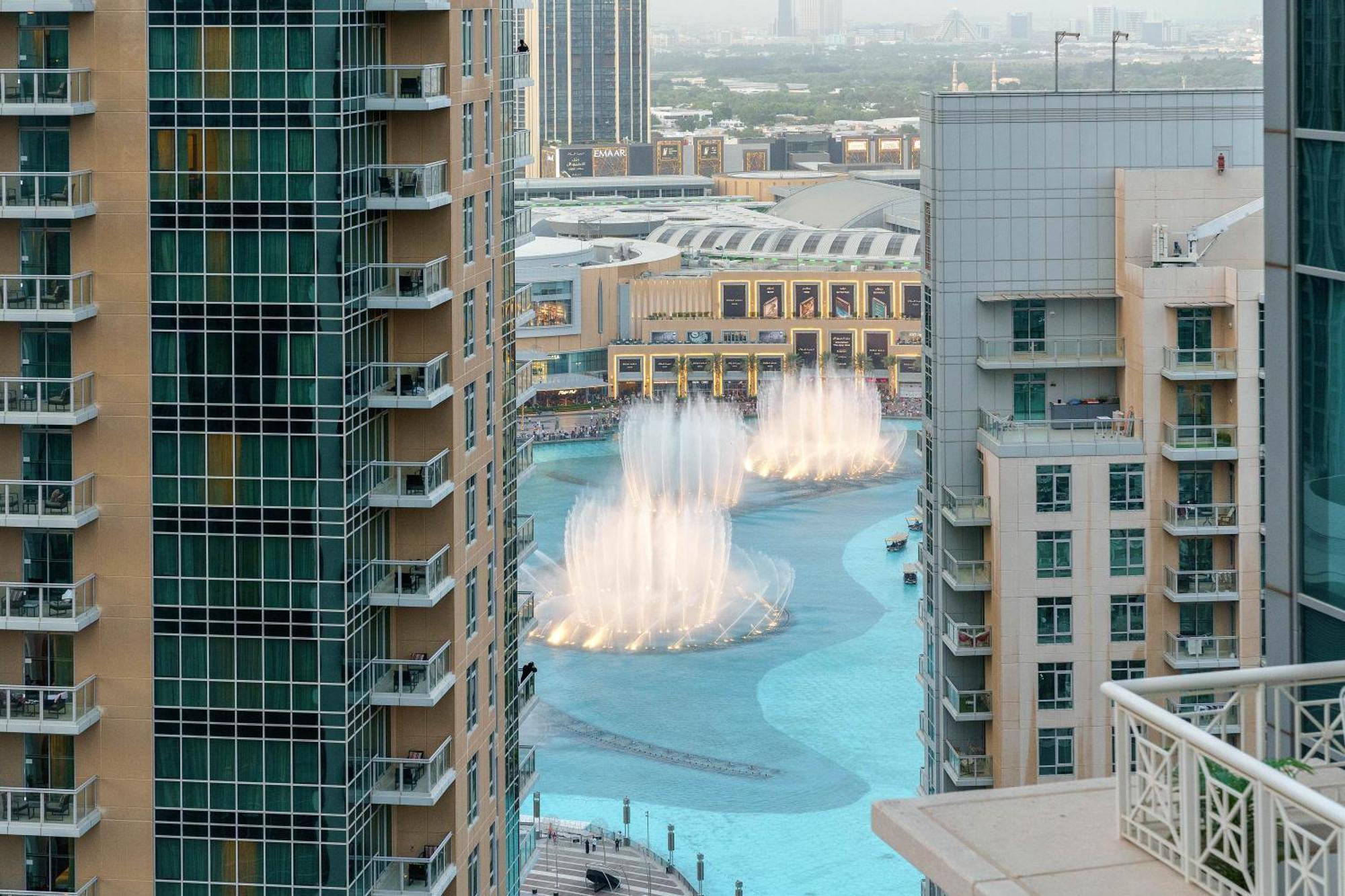 New! Luxury 3Bedroom With Spectacular Burj Views Downtown Дубай Экстерьер фото